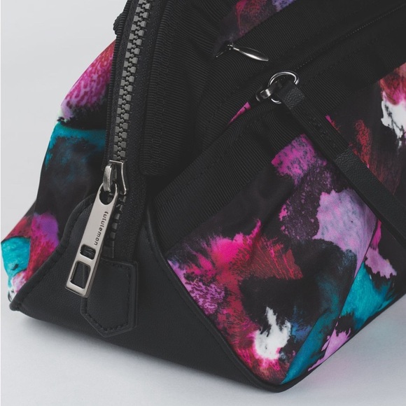 NWT lululemon don’t sweat it kit in Midnight Bloom Black Deep Fuschia - Picture 2 of 5